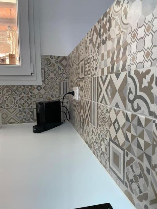 Habitacion Roca Foradada En Casa Cami De Les Aiguees Monistrol De Montserrat Bagian luar foto