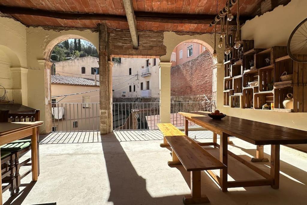 Habitacion Roca Foradada En Casa Cami De Les Aiguees Monistrol De Montserrat Bagian luar foto